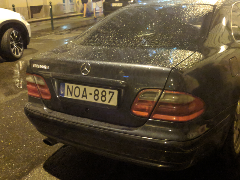 Le Brabus in the rain